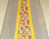 French Provincial Spring- Half Apron