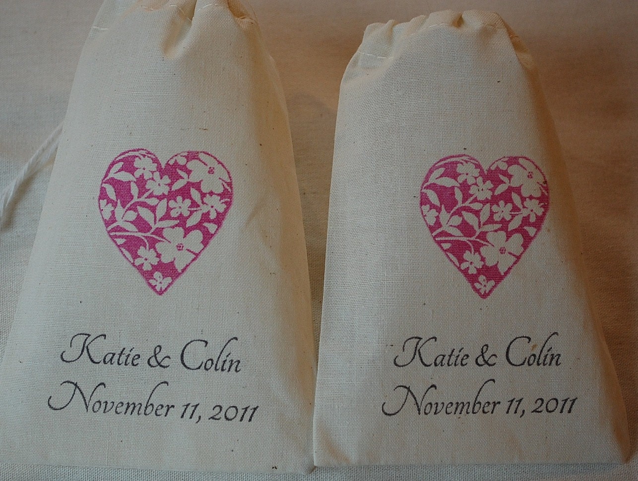 25 Personalized Wedding Organic Cotton Favor Bags - Pink Wedding Heart, Bride and Groom Names and Date 4x6