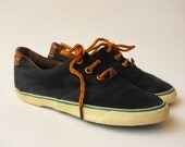 children tennis shoes