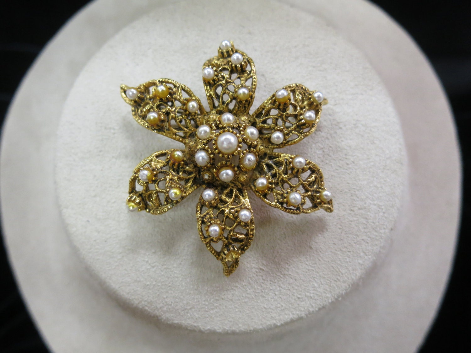 Vintage Signed Florenza Pearl Brooch