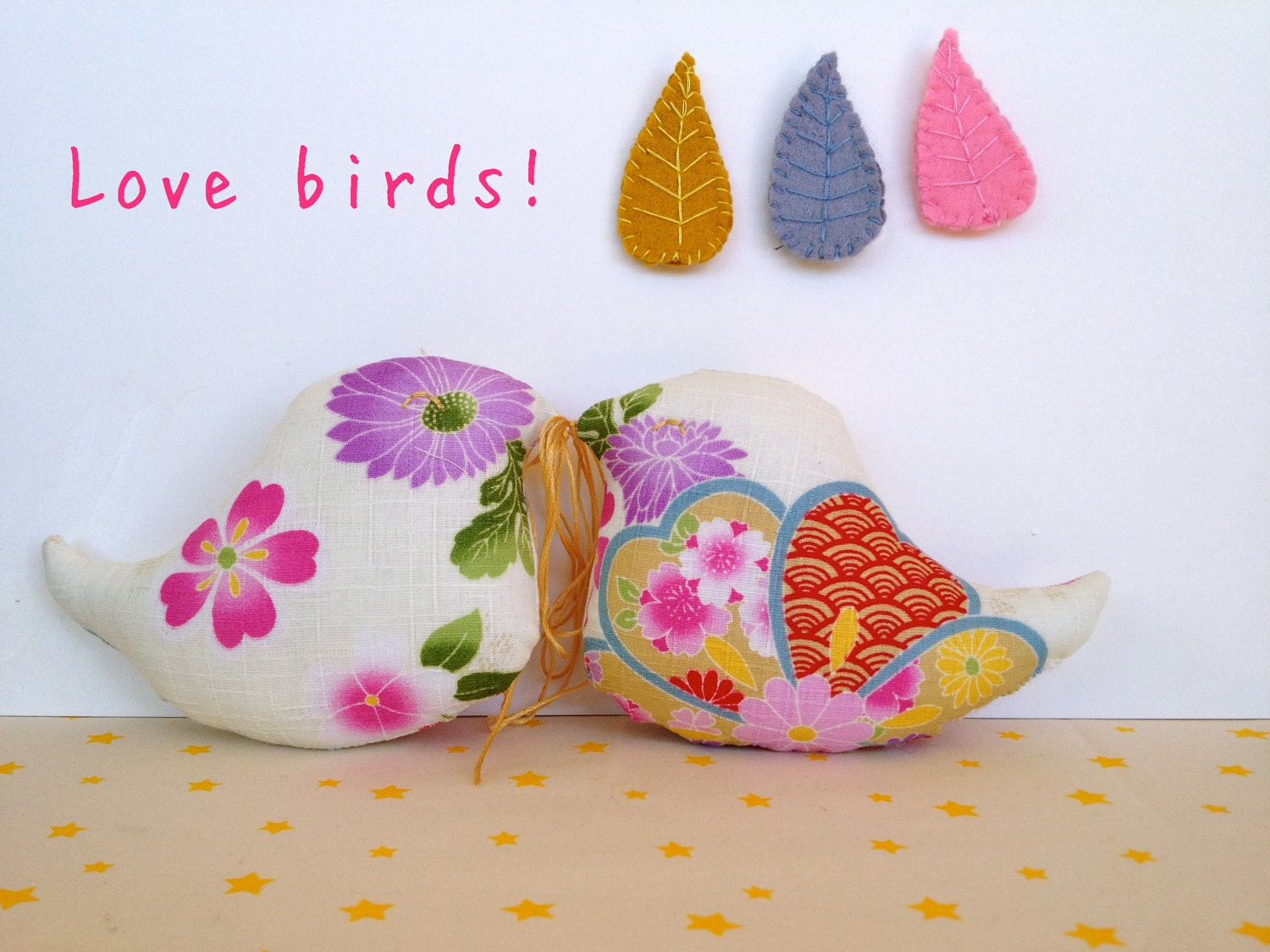 Unique Ring Pillow - Pair of Love Birds