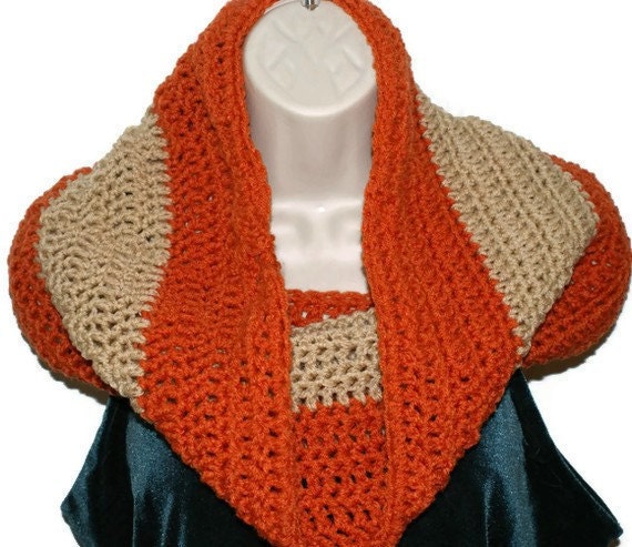 Womens Crochet Scarf, Orange Cowl, Fashion Neck warmer, Elegant Loop Scarf, Womens Crochet Cowl, Cowl Scarf, Orange Circle Scarf