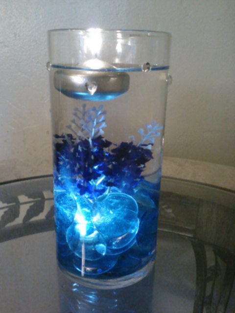 Floating Candle Wedding Centerpiece, Glass Vase, Special Occasion, Blue and Purple, Underwater Light