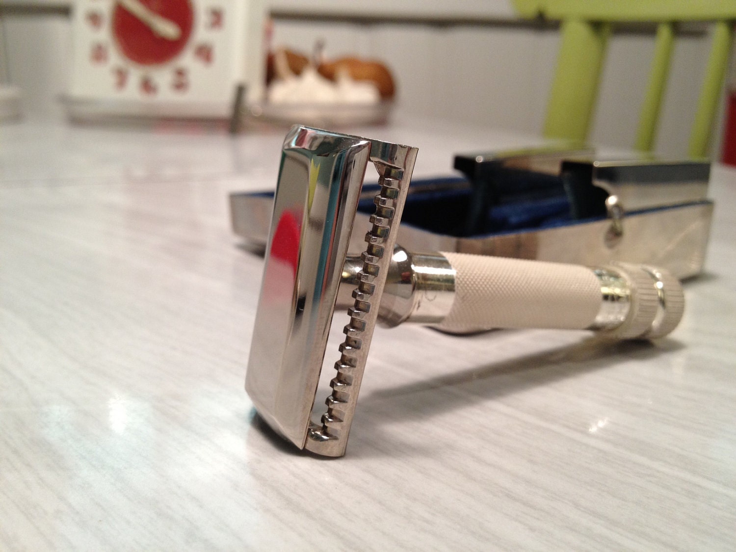 Beautiful POMCO Slant Safety Razor in Original Case