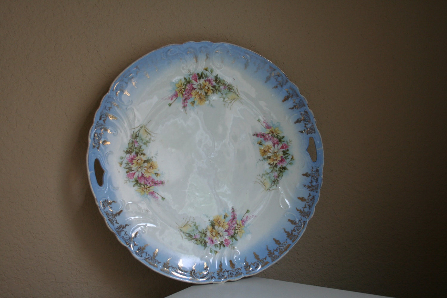 Absolutely Stunning Vintage Shabby Chic Large Decorative Plate with Rare Blue and Gold Trim