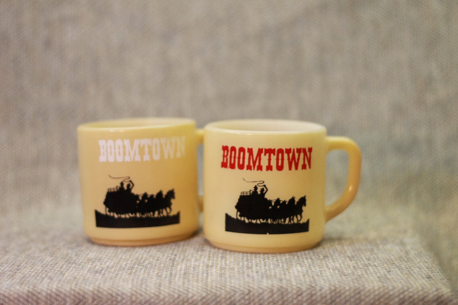 Pair of Vintage Boomtown Federal Glass Mugs