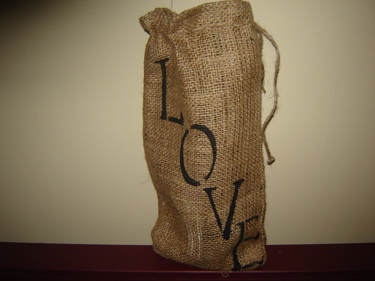 Burlap Decorative Wine Bag, Gift Bag with LOVE Handpainted. Hostess Gift, Holidays, Valentines Day Gift
