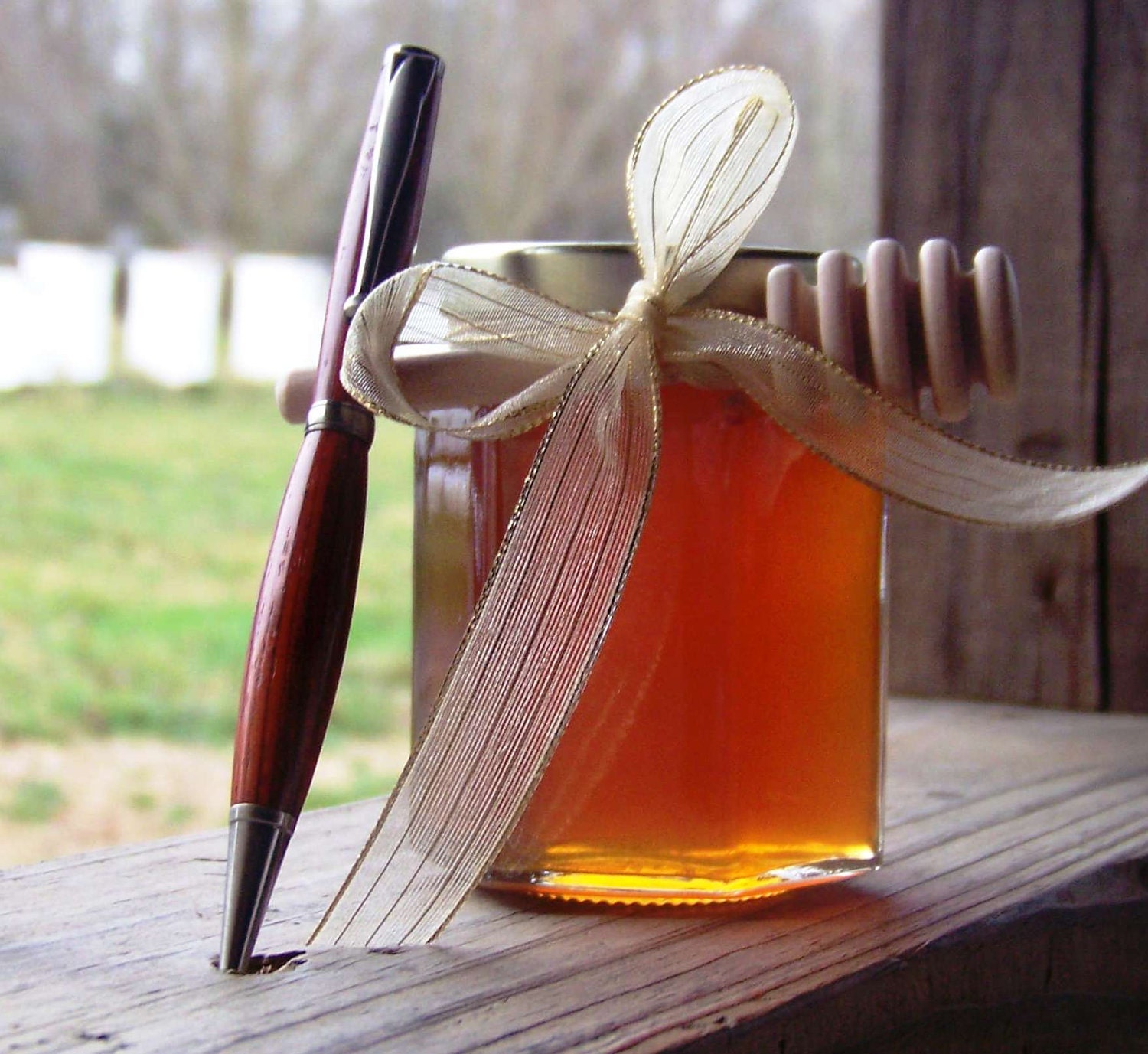 Groomsmen Gift, 4 Raw Wildflower Honey 8oz Jars, Wood Pen Set, Tennessee Raw Honey, Wedding Favor