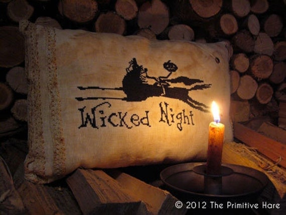 Primitive cross stitch pattern: Wicked night
