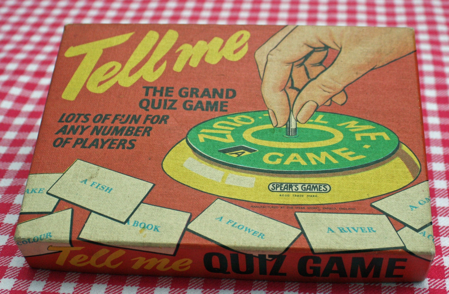 Vintage Family Game 'Tell Me'
