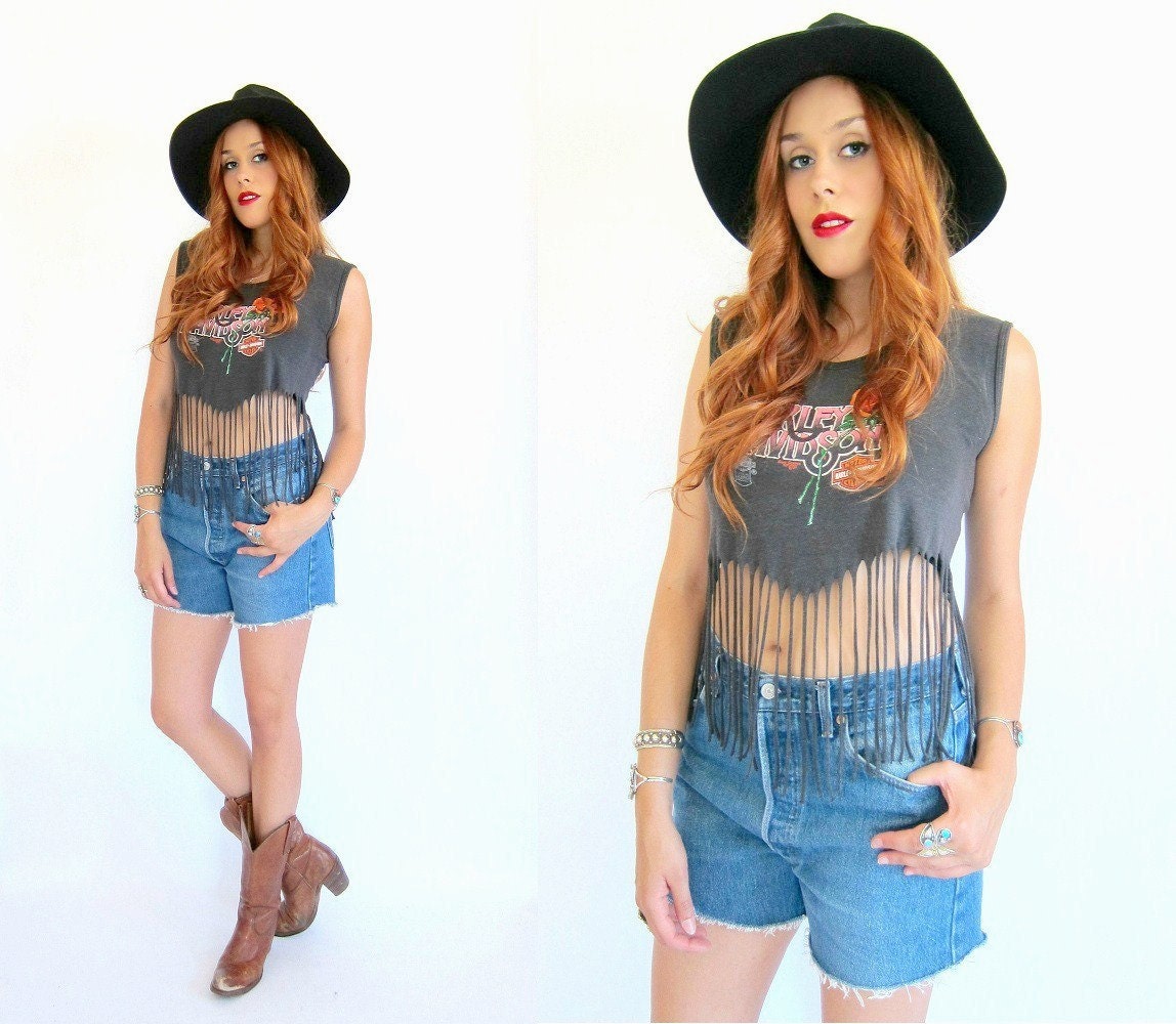 Vintage 80s Blue LEVIS CUTOFF Denim Shorts 36W