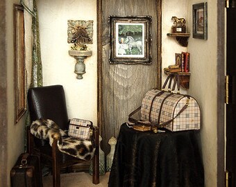 The Room with BR traveling bags -suitcase-handmade Dollhouse Miniatures