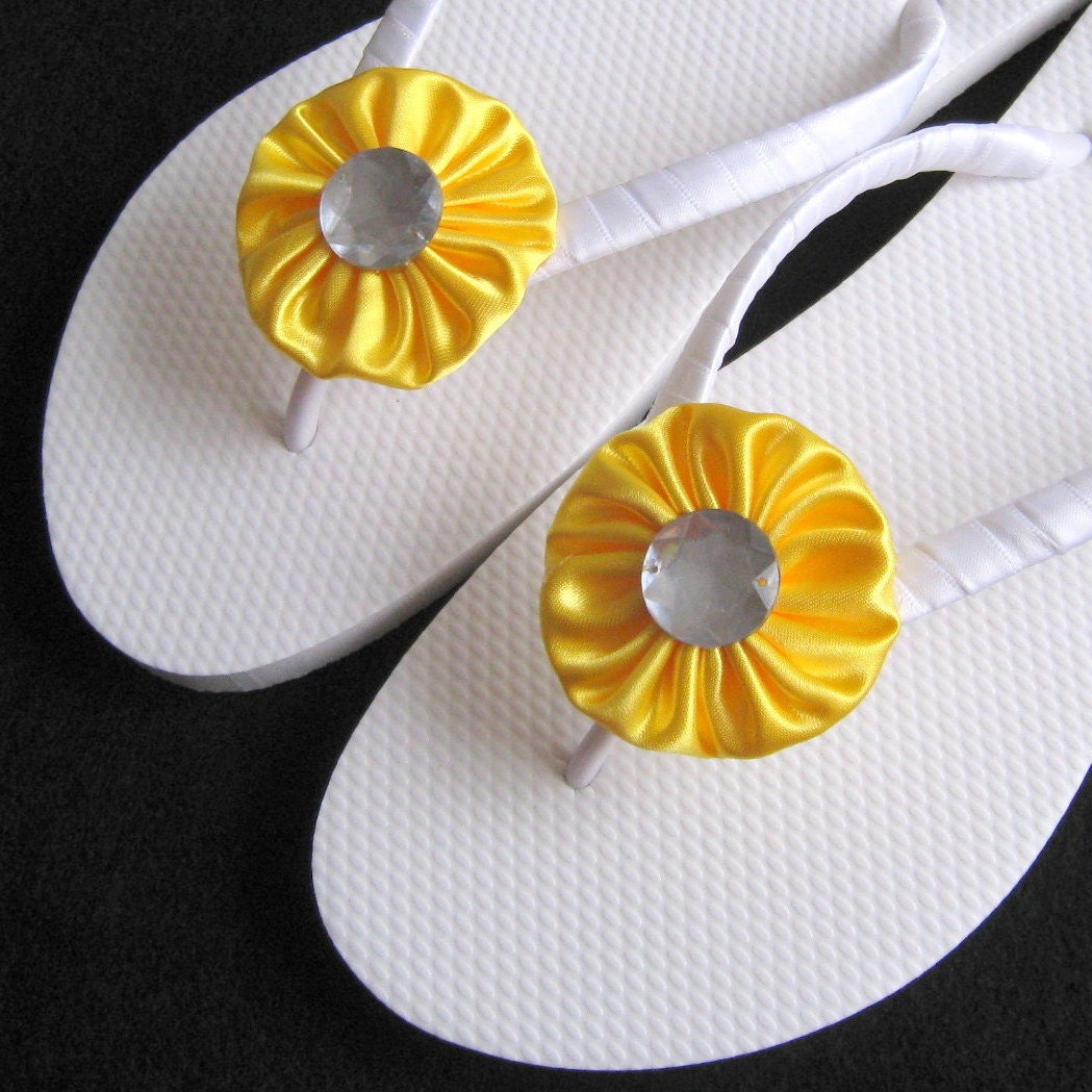 Lemon Yellow Bridal Flip Flops - Beach Wedding, Bridesmaid Favors, Wedding Decorated Flip Flops