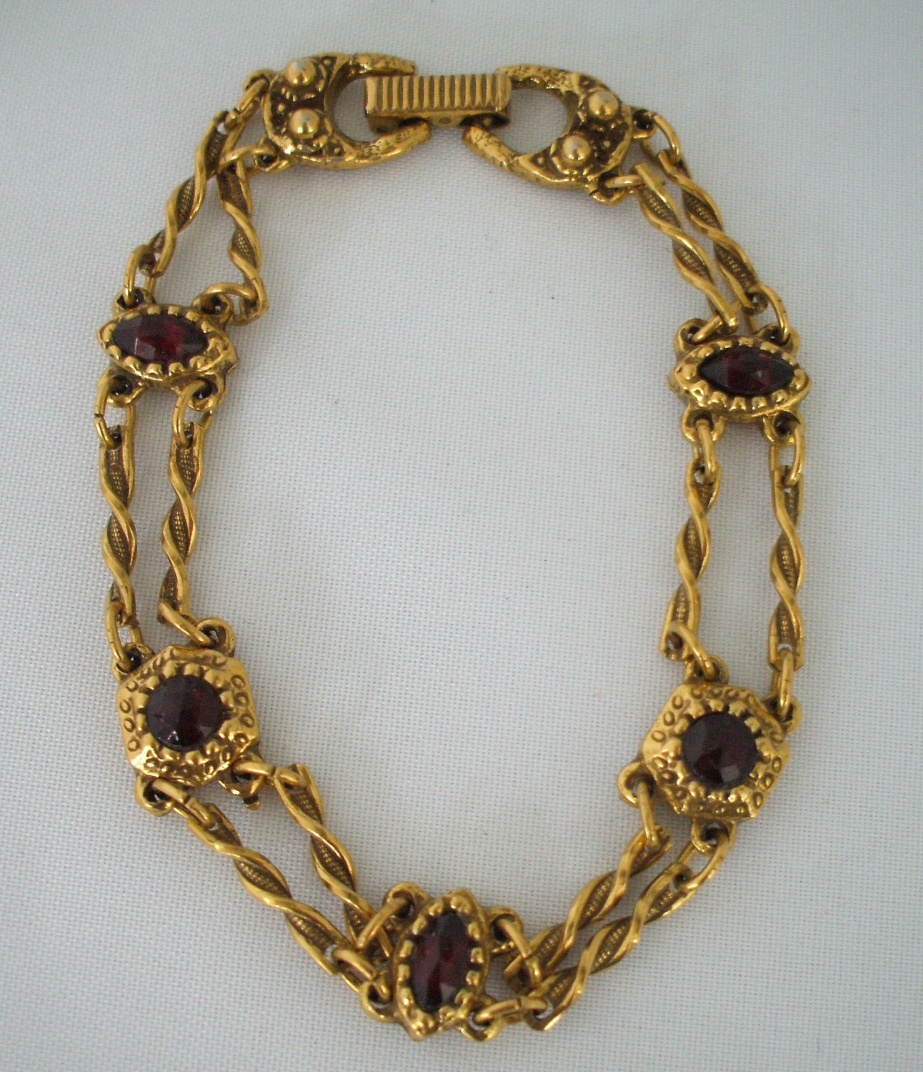 Vintage Goldette NY bracelet with red by AuntieJunesAntiques