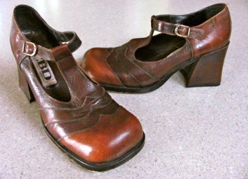 Funky 60's Brown Leather Chunky Heel Shoes S8.5B