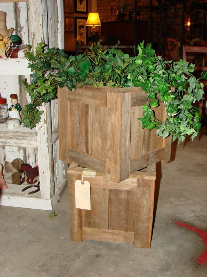 Planter, Outdoor Planter, Reclaimed Planter, Barnwood Planter