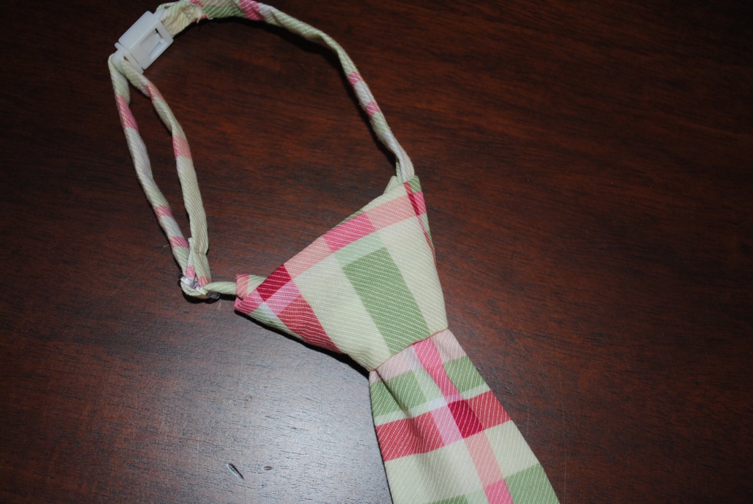 Baby NeckTie - Green, Off-White & Pink
