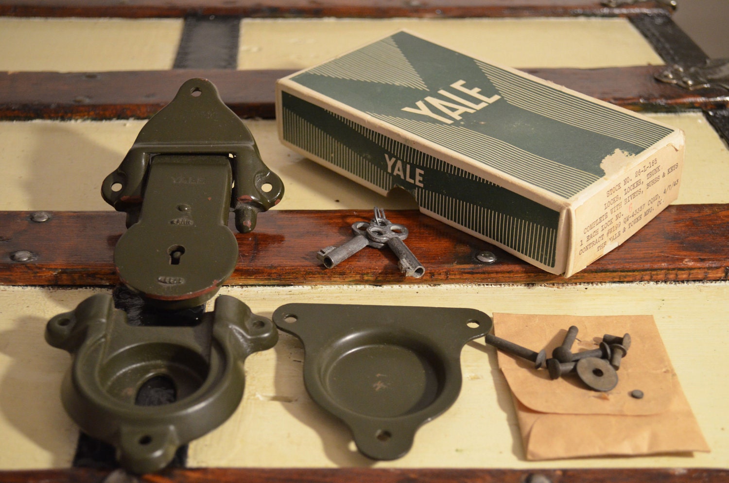 Items similar to Yale & Towne Mfg. Co. Trunk Hardware Set on Etsy