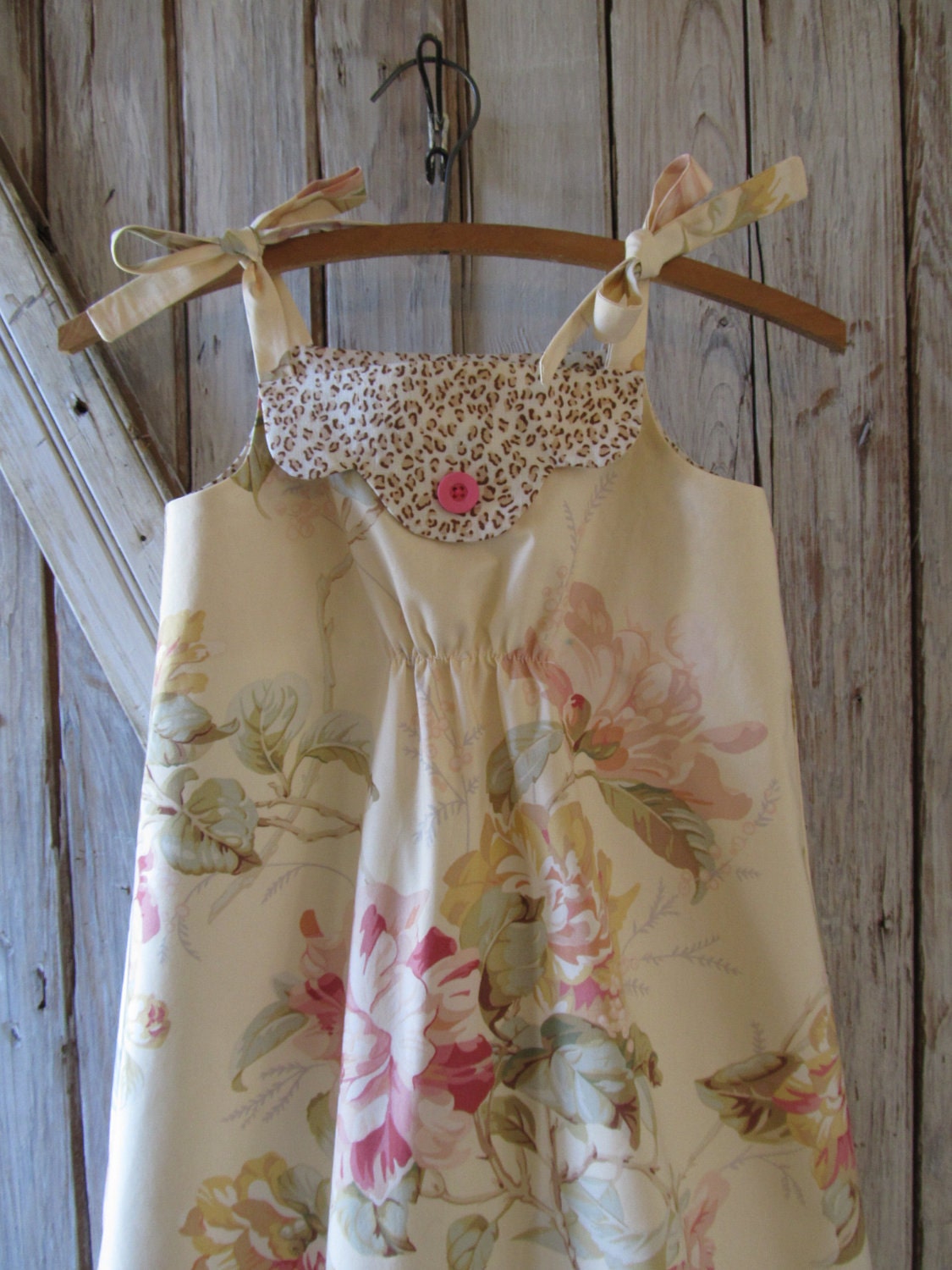Annie - Vintage Style Girl's Dress Pattern PDF Tutorial, Girl's Sewing pattern Easy Sew sizes 12m thru 8 included