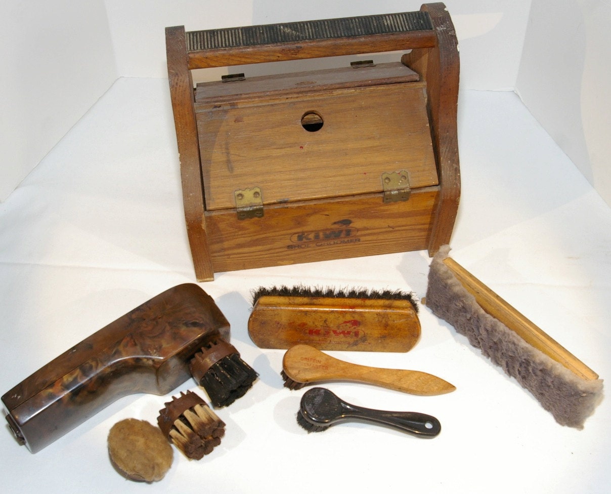 kiwi shoe box