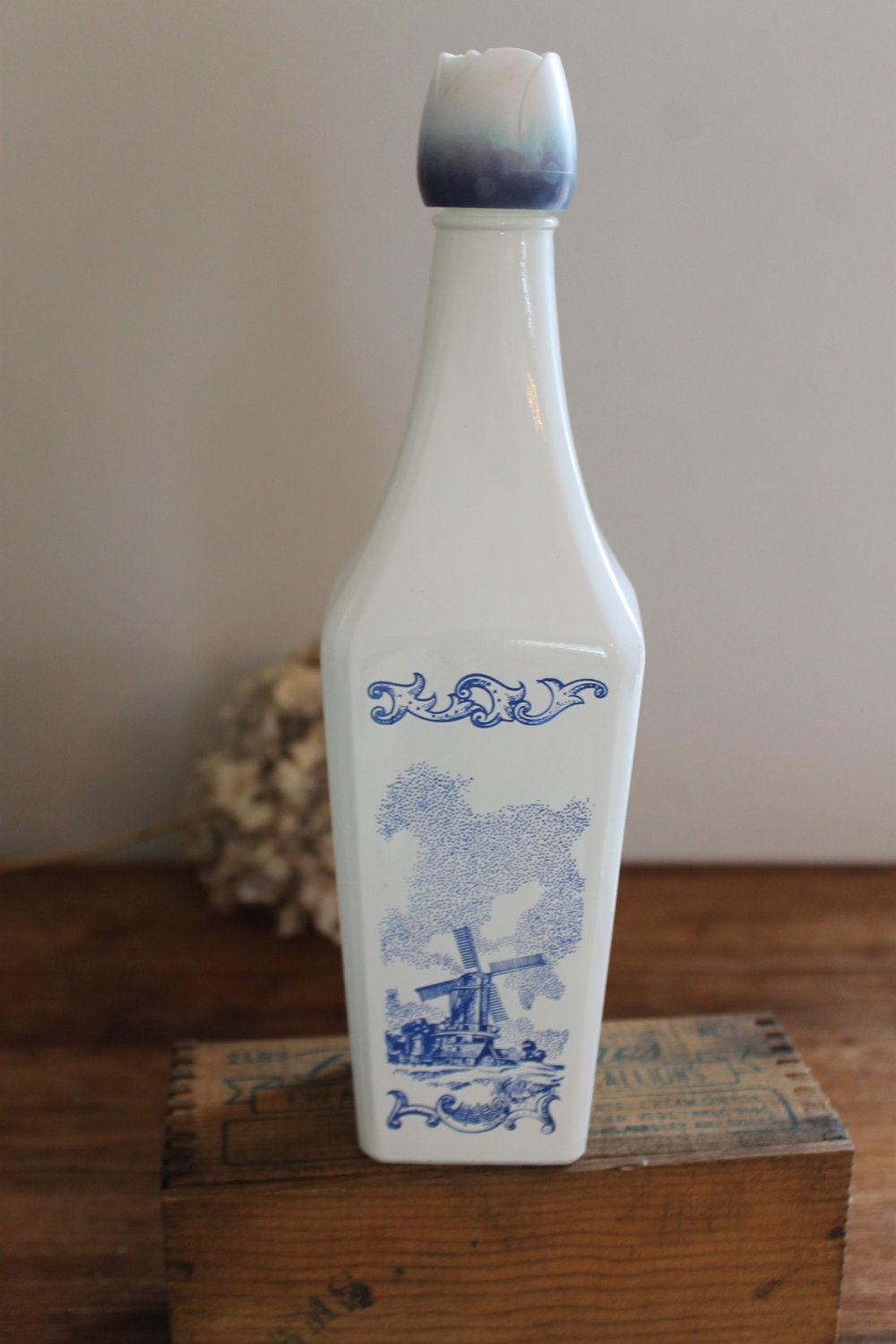 Items similar to Delft Vandermint Liqueur Decanter White with Cobalt