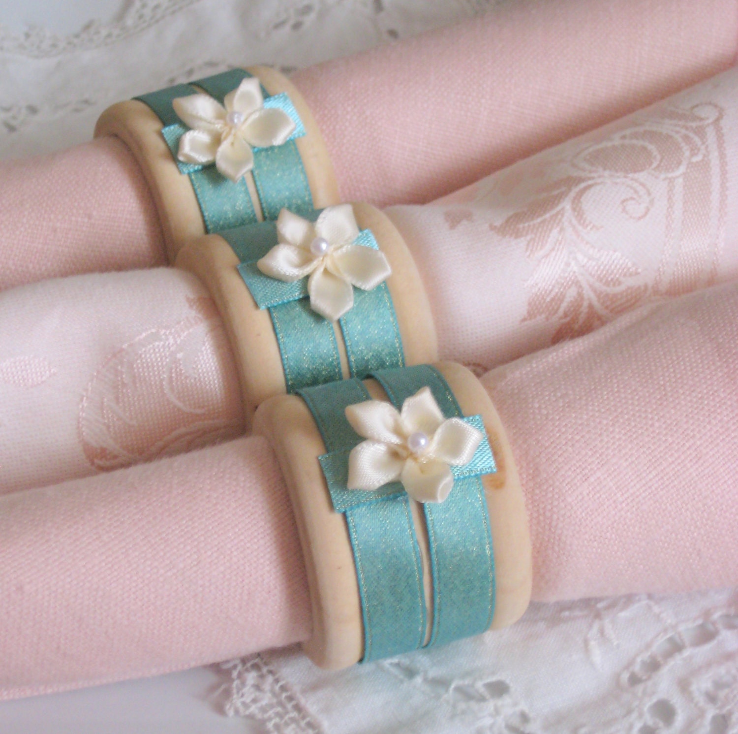 Items similar to Napkin Rings, Tiffany Blue Set of 4 Dining, Table