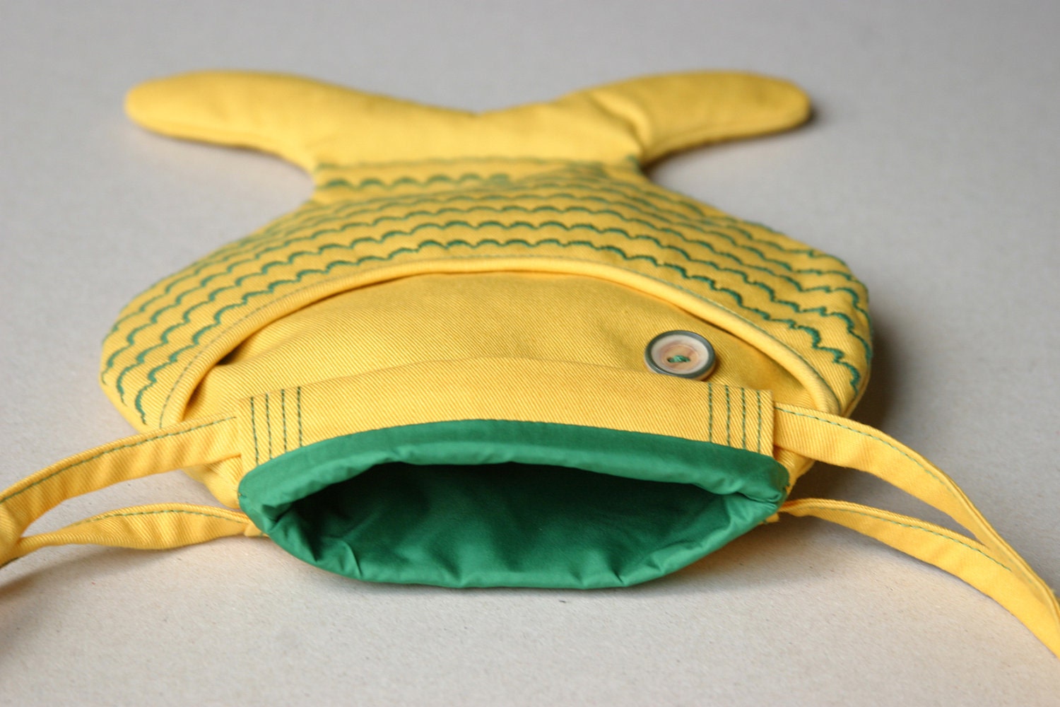 RESERVED FOR FELICIA, Fish Bag Purse, Bright Yellow, Fall Trends, Autumn Fish