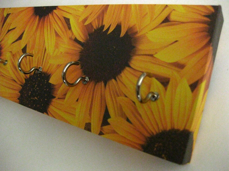Key Rack and Jewelry Holder  - "Sunflower" -  Yellow and Black Sunflowers, Summertime, Floral Pattern, Black Eyed Susan, Flower Petals, See