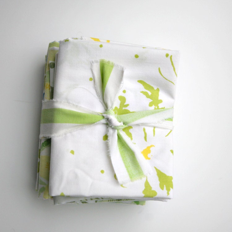 Vintage Sheet Fat Quarter Bundle - Greens