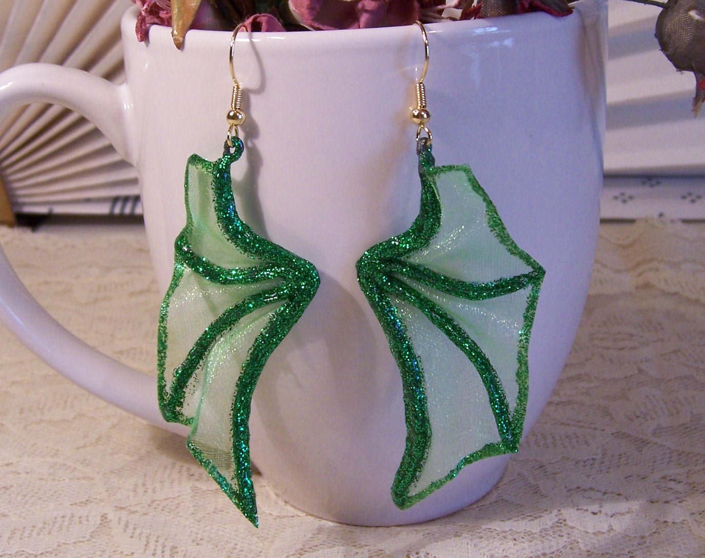 Dragon Wing Earrings: Glittering Green Earrings - U1003