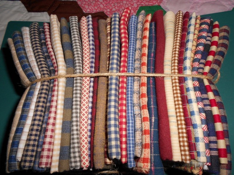 Red/White/Blue Primitive Patriotic Fat Quarter Bundle-30pc