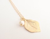 Pearl & Leaf 14K gold filled necklace-simple everyday jewelry