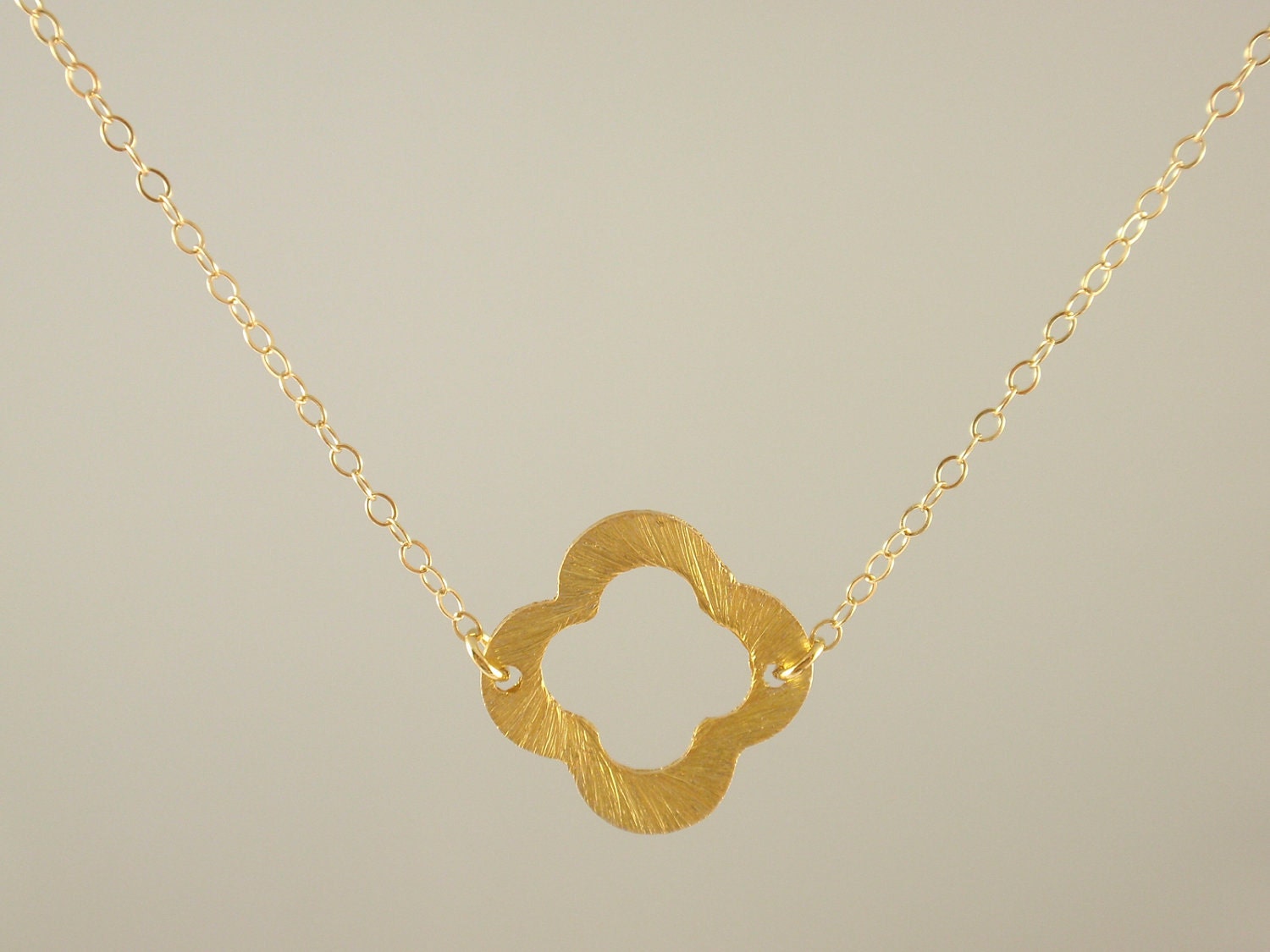 Clover 14K gold filled necklace-simple everyday jewelry