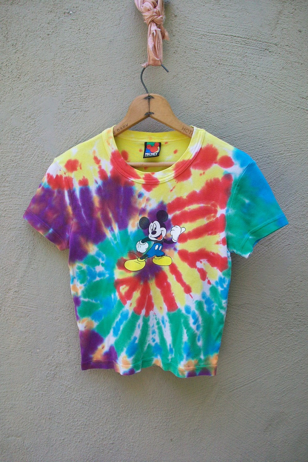 how to make a tie dye mickey mouse shirt