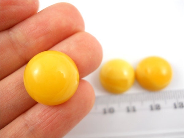 Natural Baltic Amber cabochon - honey - 16mm round cabochon - 1pice cab