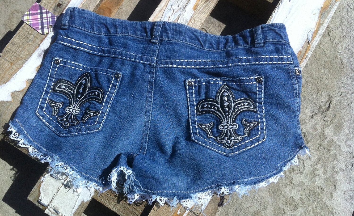 Blue White Wide Stitching Jean Shorts Mid Waisted and Distressed designed with Black Pleather Pockets White Lace sz 7