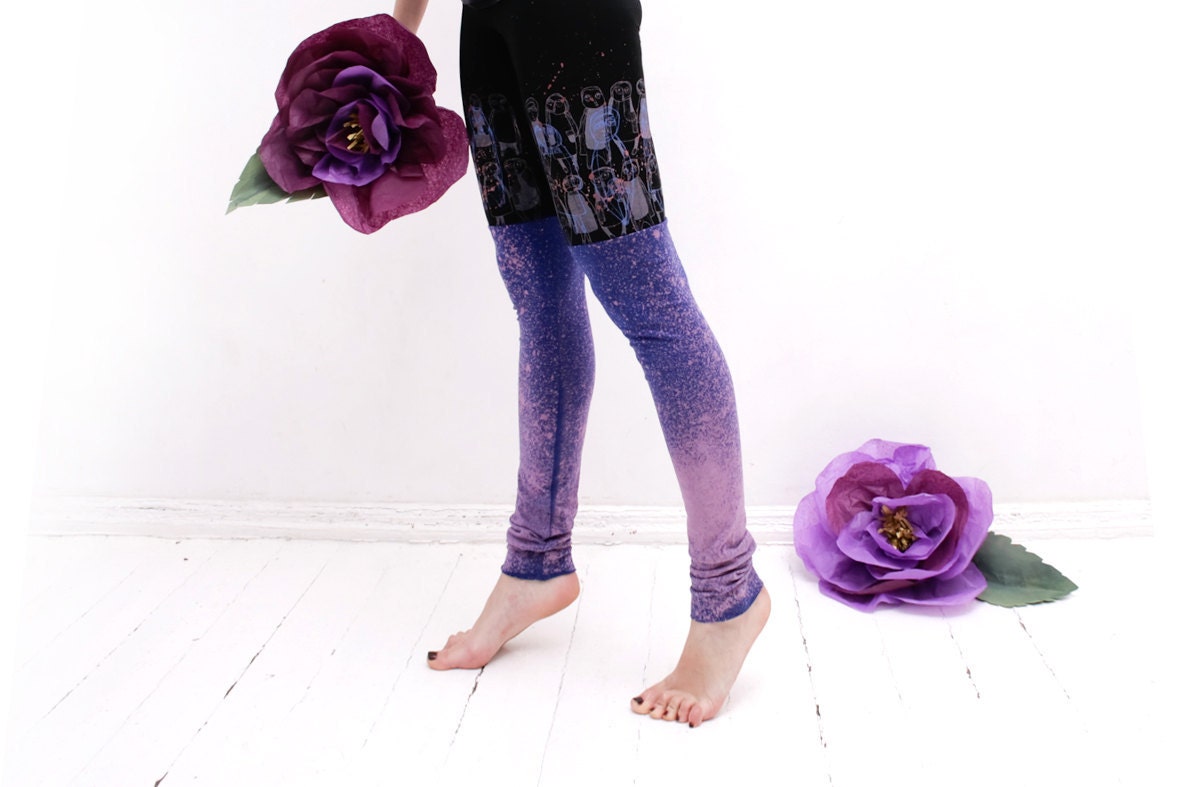 Size M- Lilac splatters- leggings