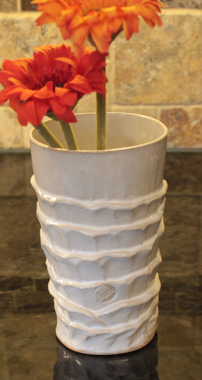 Huge Mug for Soup, Coffee, Tea, Lemonade, Beer, Soda Pop, Milkshake, Hot chocolate, Hot cider or as an accessory holder