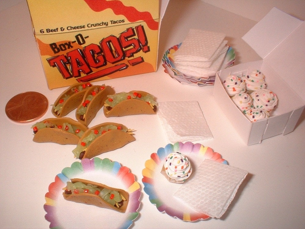 Polymer Clay mini Tacos and Cupcakes set with paper plates and napkins - Play or Hitty Scale "Party In A Box" -by TES-