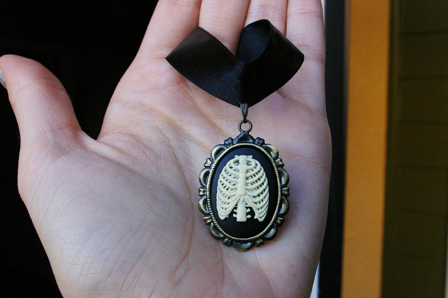 Ribcage Cameo Choker Necklace