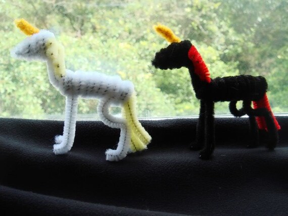 Items similar to Pipe Cleaner Unicorn on Etsy