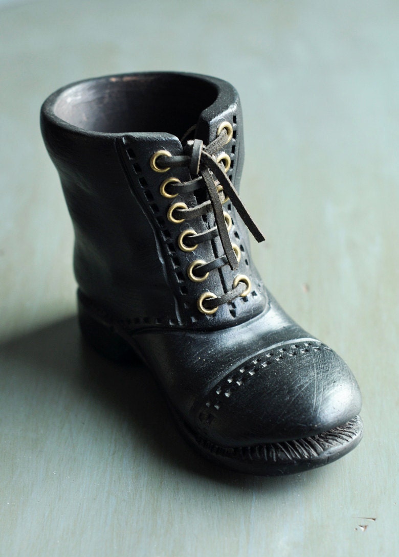 Little Boot Ceramic Pencil Holder