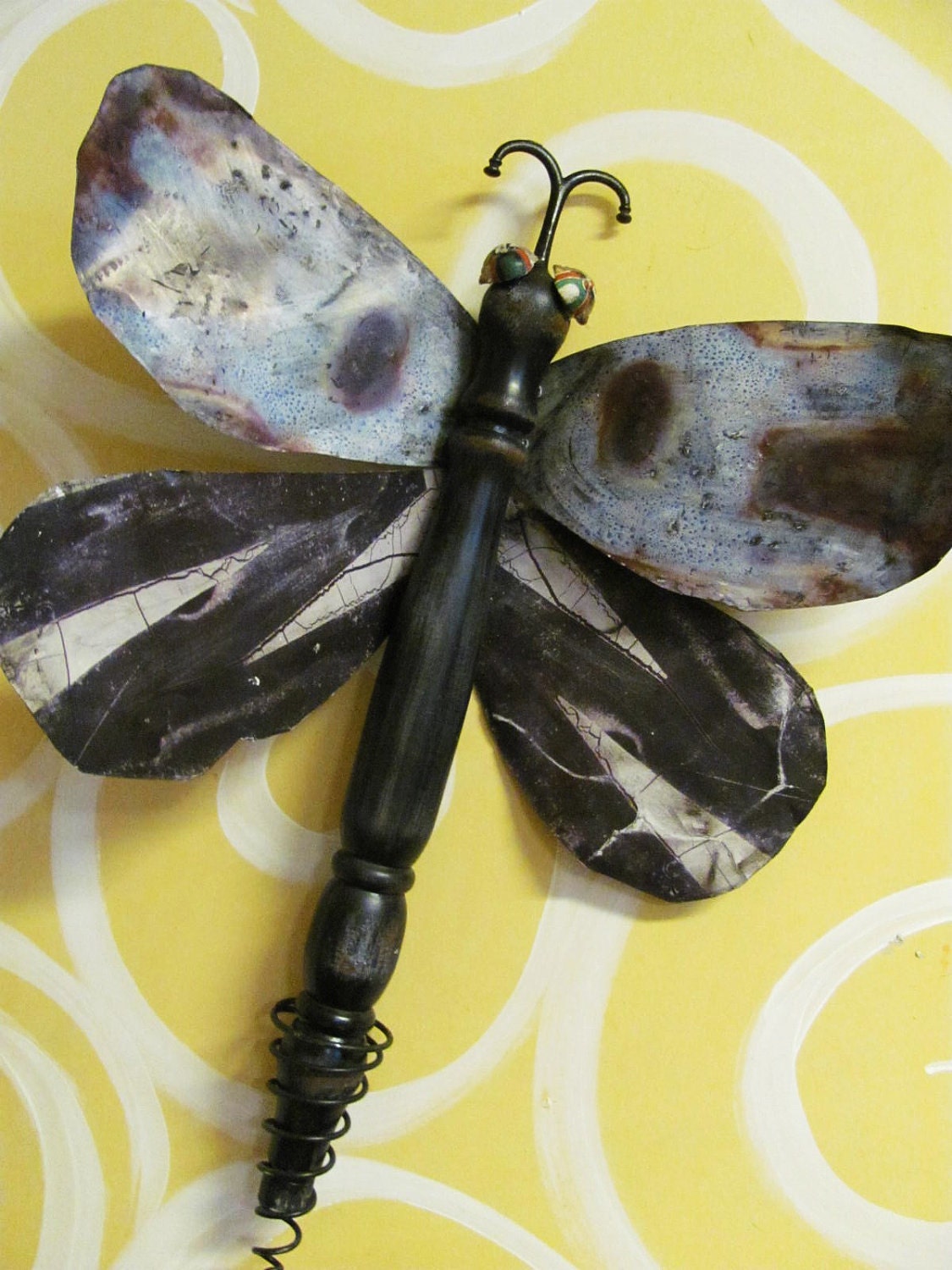 Table Leg Dragonfly Wall Art- graffiti metal wings
