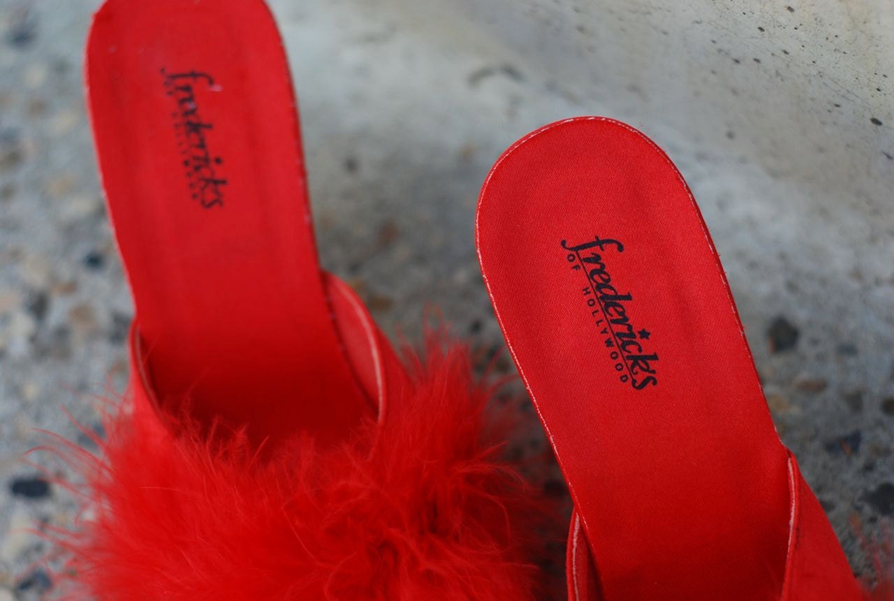 1980s Frederick's of Hollywood Maribou Slippers Size 8