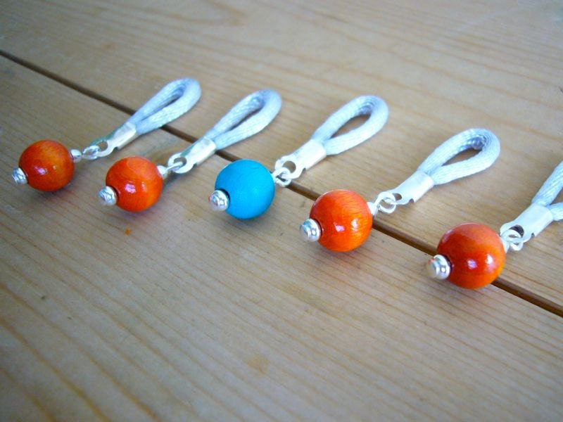 SMALL flexible knitting stitch markers - Set of 5 (Orange/Turquoise)