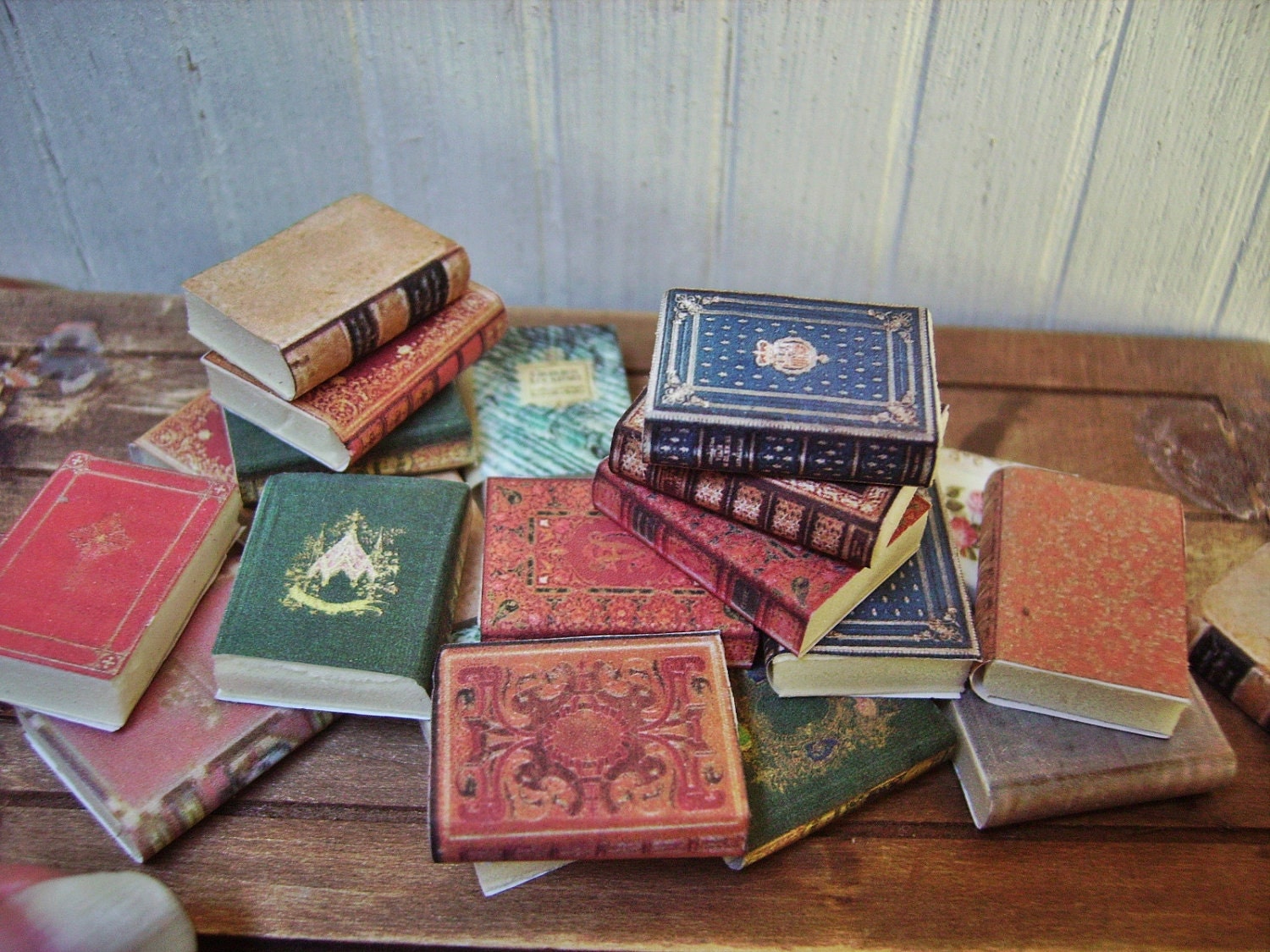 6 Decorative books assorted