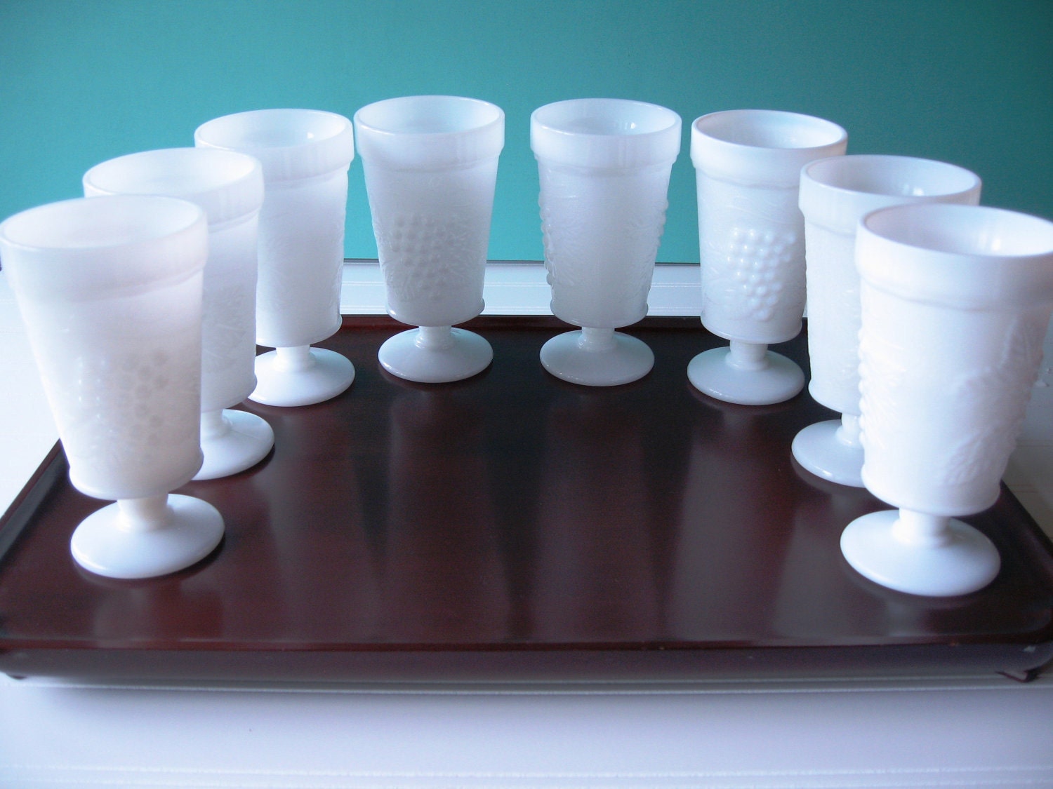 Milk Glass Glasses, Goblets, Milkglass Parfait, Drinking Glasses, Set of 8 Glasses, Vintage Wedding, Table Setting, Wedding Gift