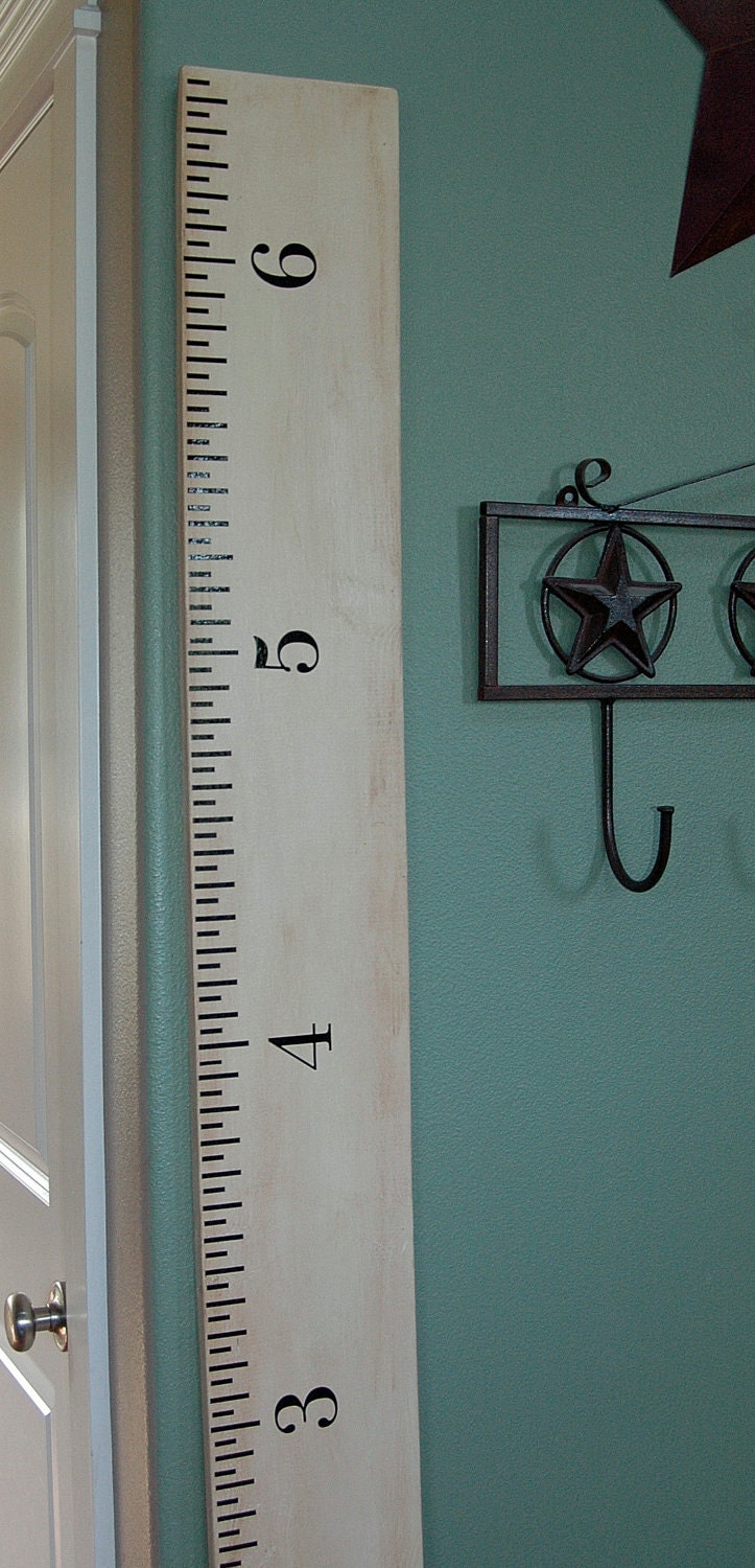 Giant Ruler the color of a "school ruler"