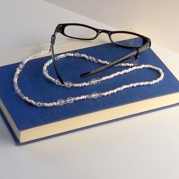Glasses Sunglasses Beaded Iridescent Readers Leash Holder Necklace