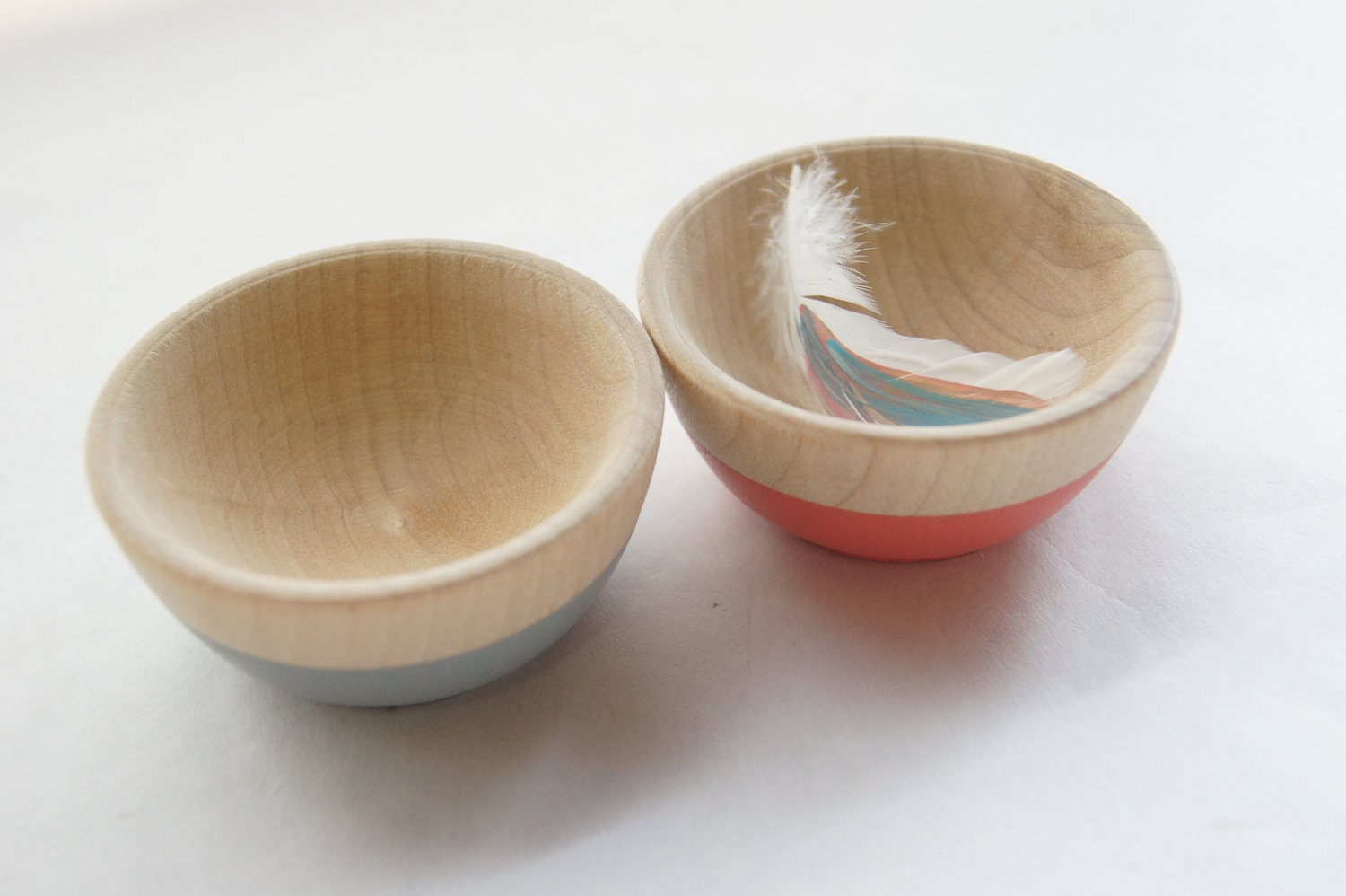 Modern Set of 2 Mini Bowls